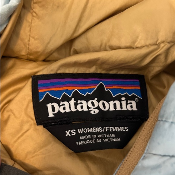 Patagonia Light Blue nano puff  Pullover - Picture 2 of 10